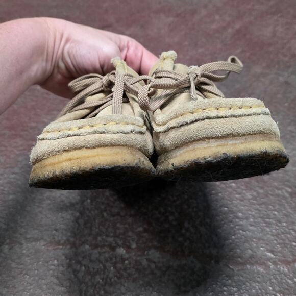 Clarks Original Wallabees Women 6.5 tan crepe sole EUC suede lace up preppy - Picture 4 of 9